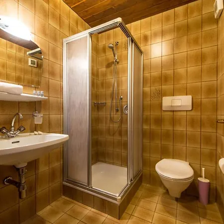 Hoerschwang Hotel 2*